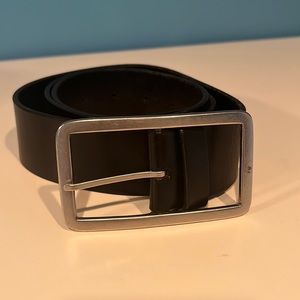 Banana Republic black leather belt